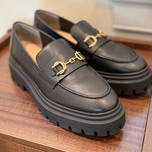 Stuart Weitzman Owen Buckle Ultra Lug Lofer